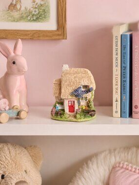 Vintage Hand-painted Miniature Cottage Collectible English Collection by Elgate